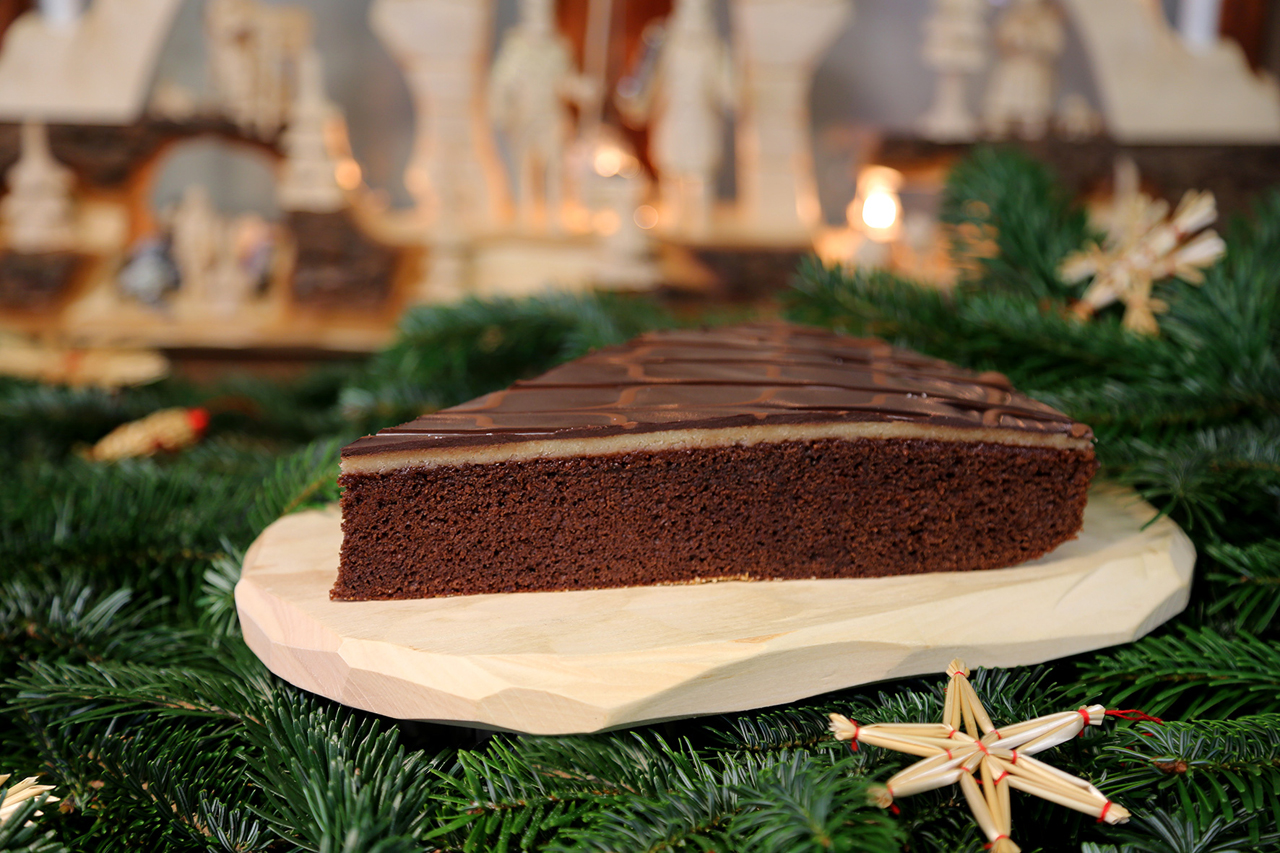gluehweinkuchen_bearb_web_823_1020
