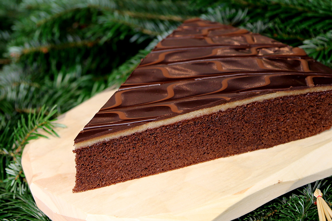 gluehweinkuchen_bearb_web_841_1020